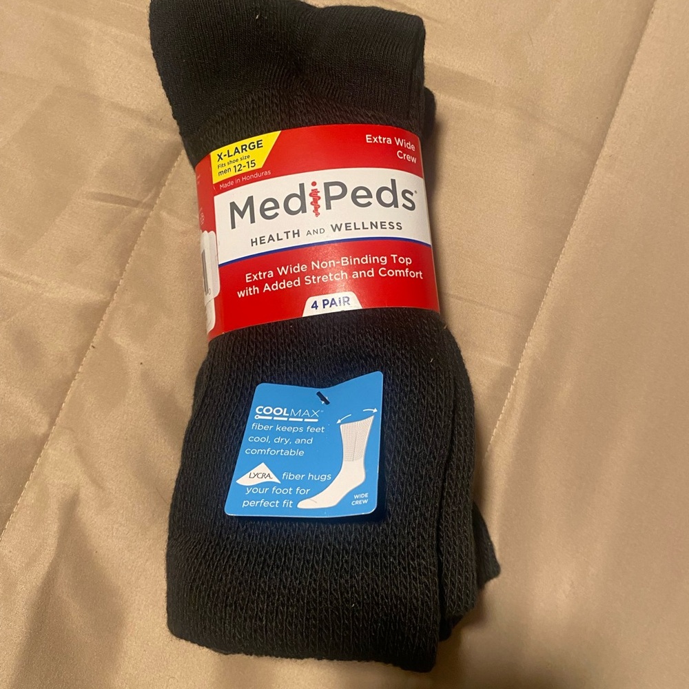 Med Couture Black Crew Socks - 4 Pack